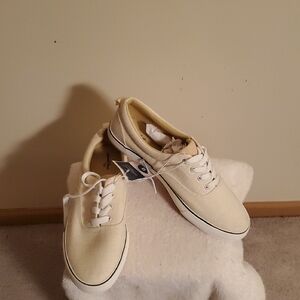 Casual Light Yellow Canvas Sneakers